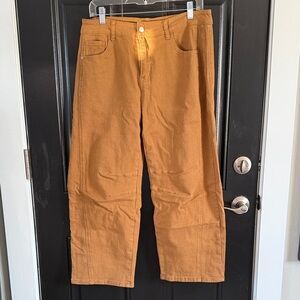 Women's Barrel Cropped Jeans in Mustard by Flamingals.